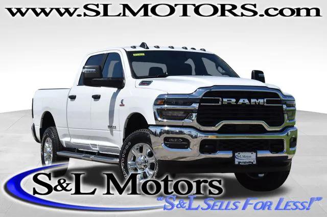 2025 RAM Ram 3500 RAM 3500 BIG HORN CREW CAB 4X4 64 BOX