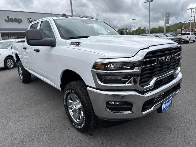 2025 RAM Ram 2500 RAM 2500 TRADESMAN CREW CAB 4X4 64 BOX