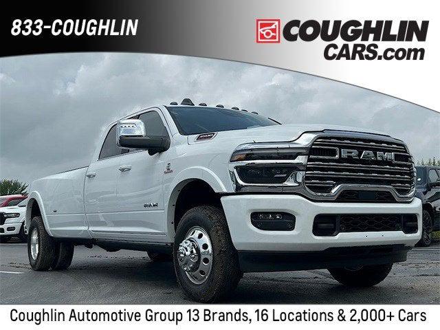 2025 RAM Ram 3500 RAM 3500 LIMITED LONGHORN CREW CAB 4X4 8 BOX 2025 RAM Ram 3500 RAM 3500 LIMITED LONGHORN CREW CAB 4X4 8 BOX