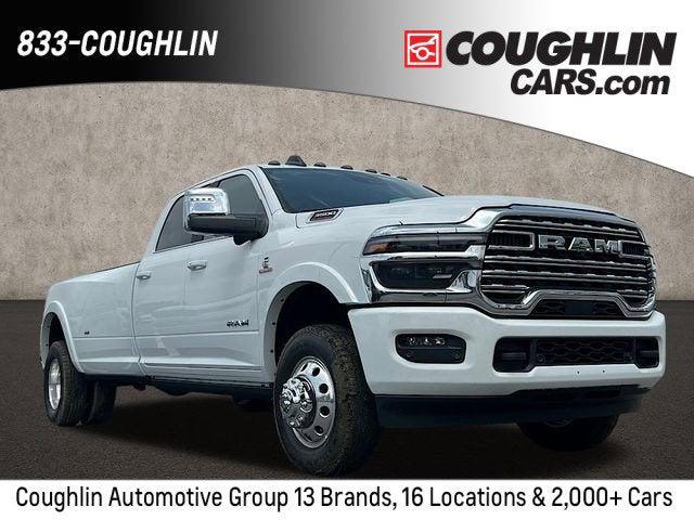 2025 RAM Ram 3500 RAM 3500 LIMITED LONGHORN CREW CAB 4X4 8 BOX 2025 RAM Ram 3500 RAM 3500 LIMITED LONGHORN CREW CAB 4X4 8 BOX