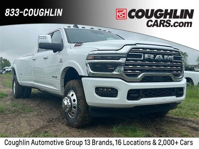 2025 RAM Ram 3500 RAM 3500 LIMITED LONGHORN CREW CAB 4X4 8 BOX 2025 RAM Ram 3500 RAM 3500 LIMITED LONGHORN CREW CAB 4X4 8 BOX