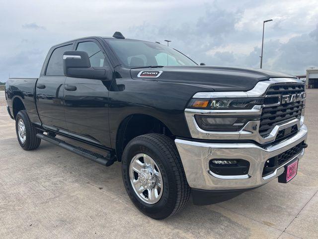 2025 RAM Ram 2500 RAM 2500 TRADESMAN CREW CAB 4X4 64 BOX