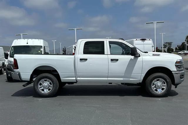 2025 RAM Ram 2500 RAM 2500 TRADESMAN CREW CAB 4X4 64 BOX
