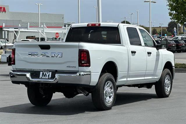 2025 RAM Ram 2500 RAM 2500 TRADESMAN CREW CAB 4X4 64 BOX