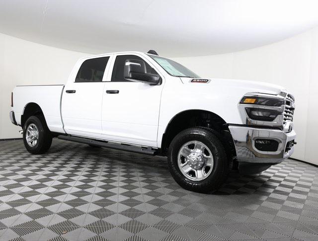 2025 RAM Ram 2500 RAM 2500 TRADESMAN CREW CAB 4X4 64 BOX