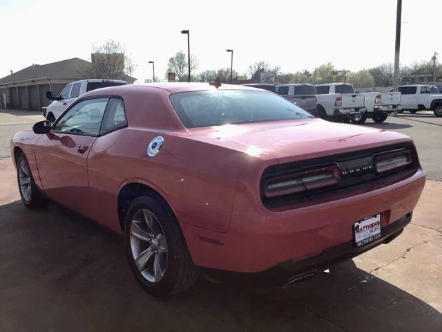 2015 Dodge Challenger SXT