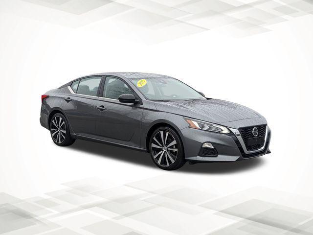 2022 Nissan Altima SR FWD