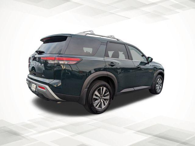 2024 Nissan Pathfinder SL FWD
