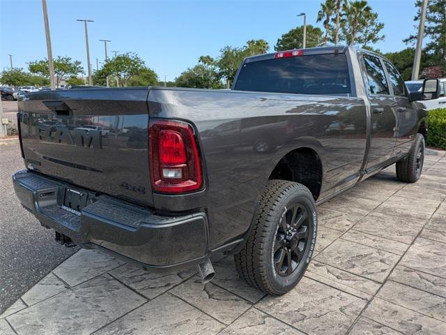 2025 RAM Ram 3500 RAM 3500 BIG HORN CREW CAB 4X4 8 BOX