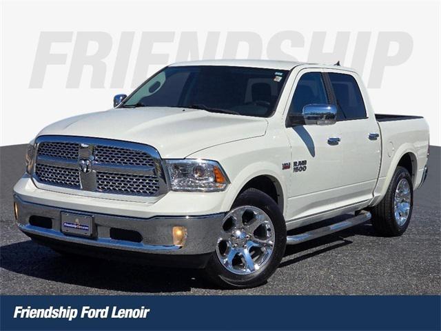 2017 RAM 1500 Laramie Crew Cab 4x4 57 Box