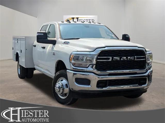 2024 RAM Ram 3500 Chassis Cab RAM 3500 TRADESMAN CREW CAB CHASSIS 4X4 60 CA