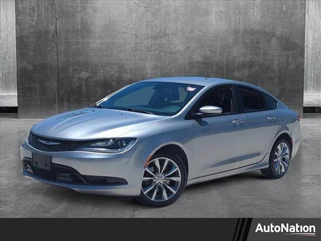 2016 Chrysler 200 S