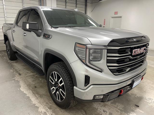 2025 GMC Sierra 1500 4WD Crew Cab Short Box AT4