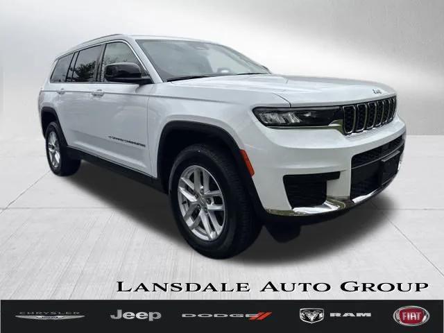 2023 Jeep Grand Cherokee L Laredo 4x4
