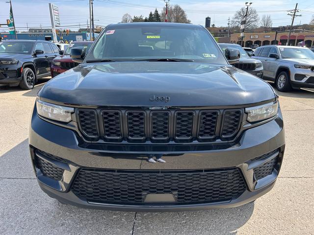 2025 Jeep Grand Cherokee GRAND CHEROKEE ALTITUDE 4X4