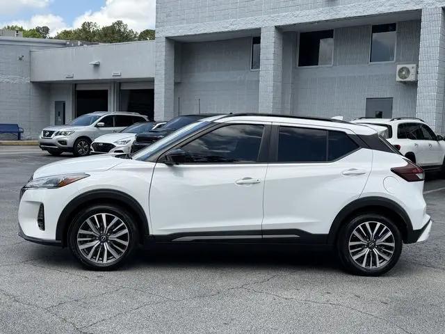 2022 Nissan Kicks SR Xtronic CVT