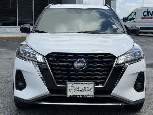 2022 Nissan Kicks SR Xtronic CVT