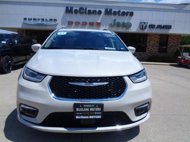 2021 Chrysler Pacifica Touring L