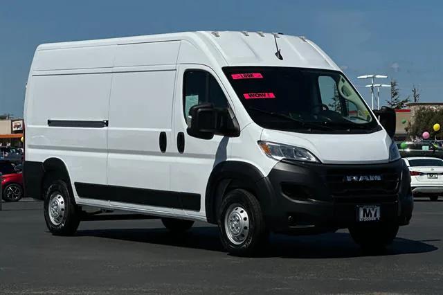 2023 RAM ProMaster 2500 Cargo Van High Roof 159 WB