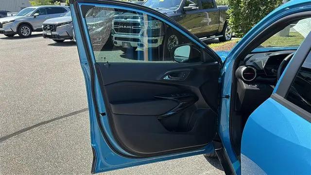 2025 Chevrolet Trax FWD 2RS