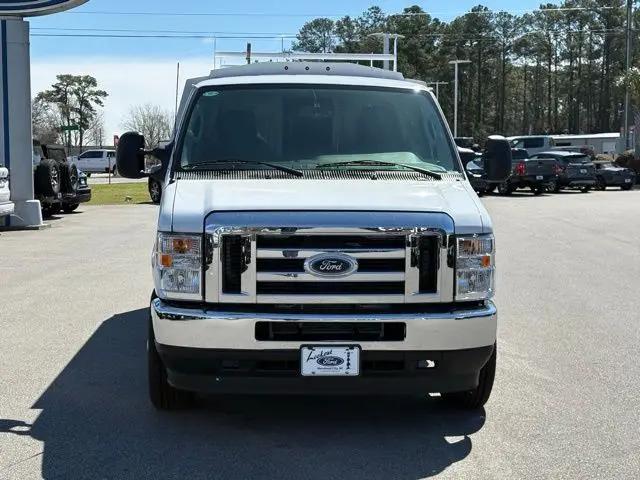 2025 Ford E-350 Cutaway E-Series Cutaway