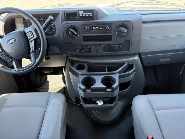 2025 Ford E-350 Cutaway E-Series Cutaway