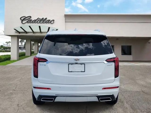 2025 Cadillac XT6 FWD Luxury
