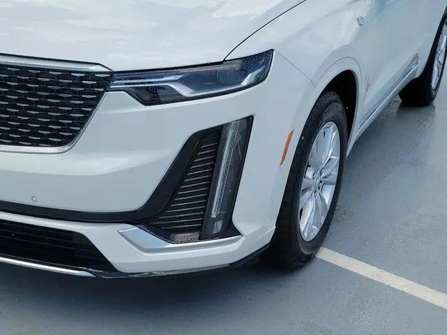 2025 Cadillac XT6 FWD Luxury