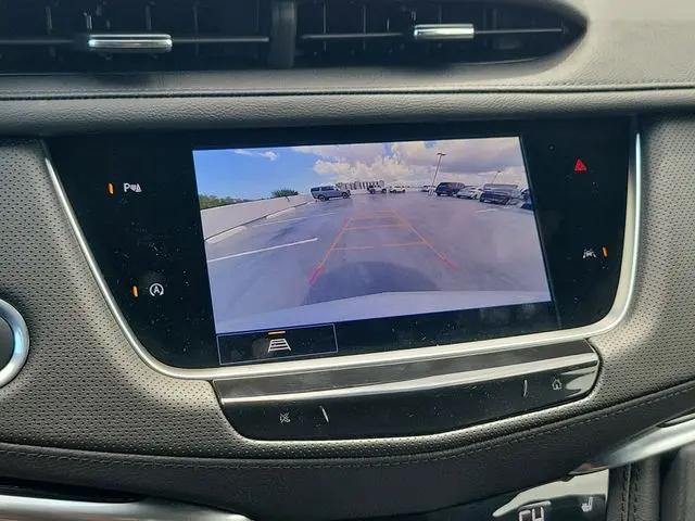 2025 Cadillac XT6 FWD Luxury