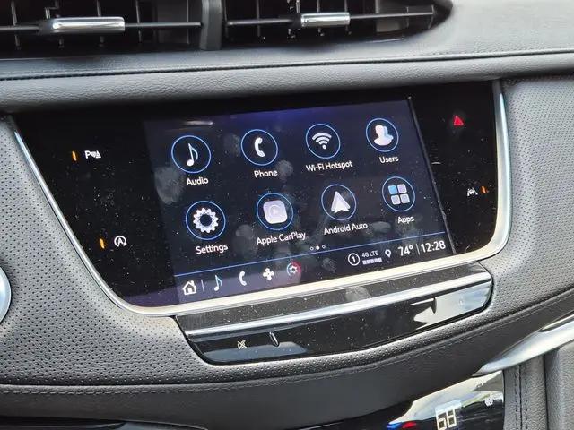 2025 Cadillac XT6 FWD Luxury