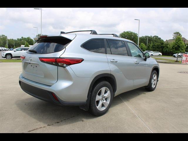 2023 Toyota Highlander LE