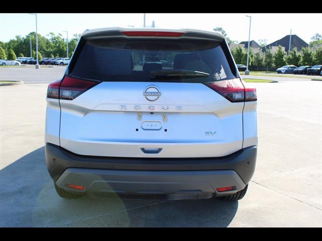 2023 Nissan Rogue SV FWD