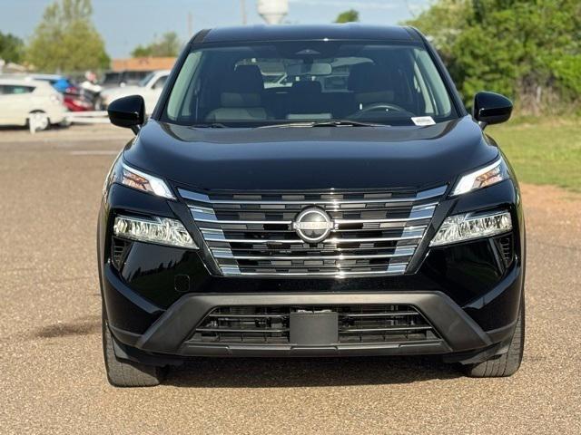 2024 Nissan Rogue SV FWD