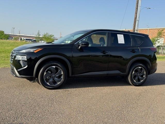 2024 Nissan Rogue SV FWD