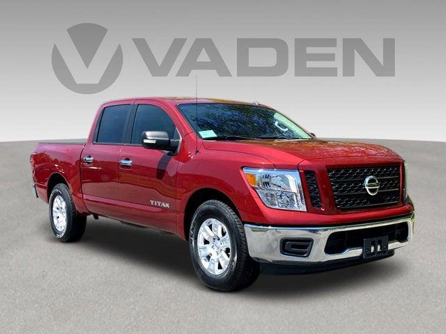2019 Nissan TITAN SV