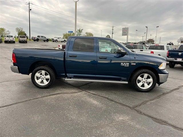 2022 RAM 1500 Classic Tradesman Crew Cab 4x4 57 Box