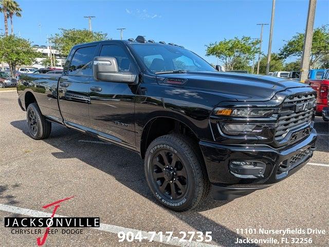2025 RAM Ram 3500 RAM 3500 BIG HORN CREW CAB 4X4 8 BOX