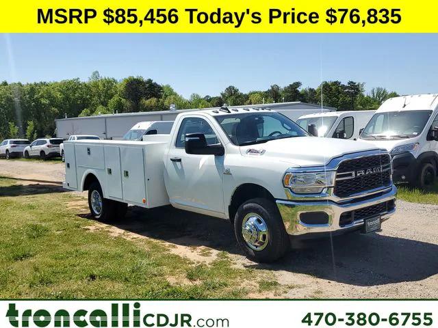 2024 RAM Ram 3500 Chassis Cab RAM 3500 TRADESMAN CHASSIS REGULAR CAB 4X4 84 CA