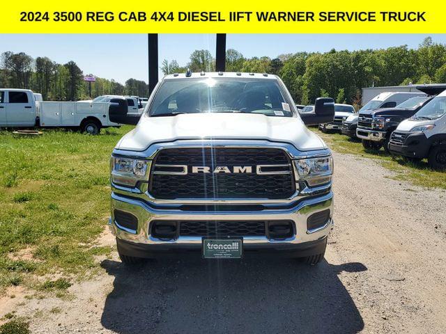 2024 RAM Ram 3500 Chassis Cab RAM 3500 TRADESMAN CHASSIS REGULAR CAB 4X4 84 CA