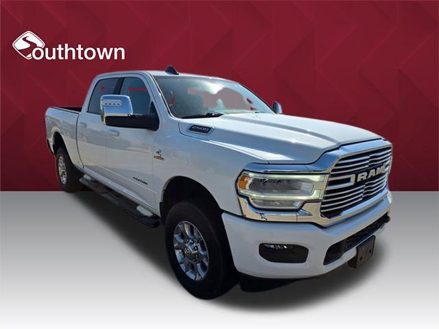2024 RAM 2500 Laramie Crew Cab 4x4 64 Box