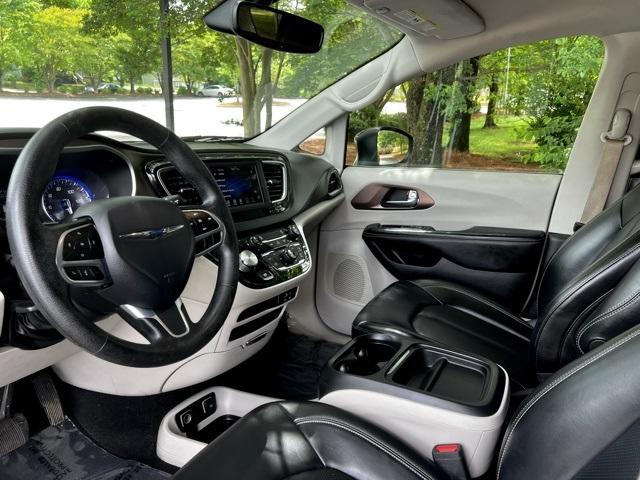 2020 Chrysler Voyager LXI