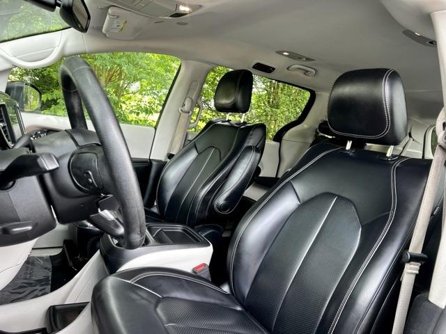 2020 Chrysler Voyager LXI