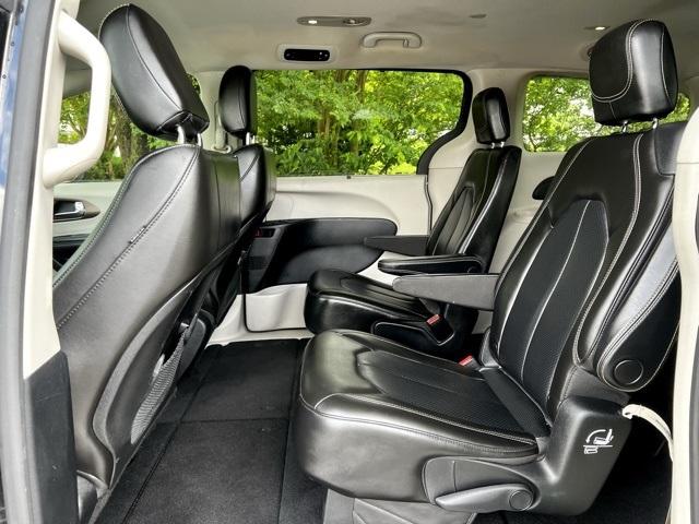2020 Chrysler Voyager LXI