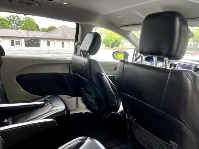 2020 Chrysler Voyager LXI