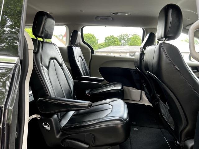 2020 Chrysler Voyager LXI