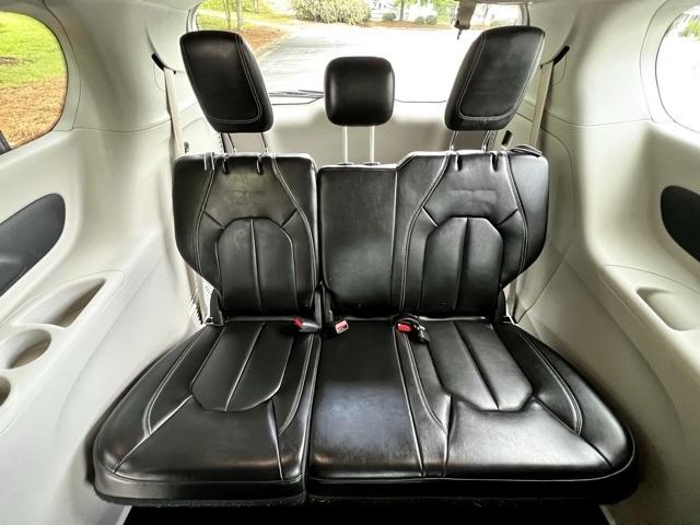 2020 Chrysler Voyager LXI