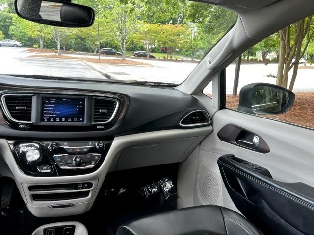 2020 Chrysler Voyager LXI