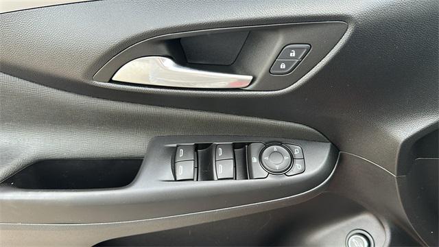 Used 2024 Buick Envista For Sale in Waterford Twp, MI