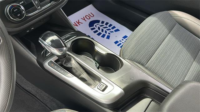 Used 2024 Buick Envista For Sale in Waterford Twp, MI