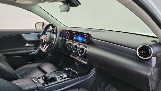 2020 Mercedes-Benz A 220 4MATIC